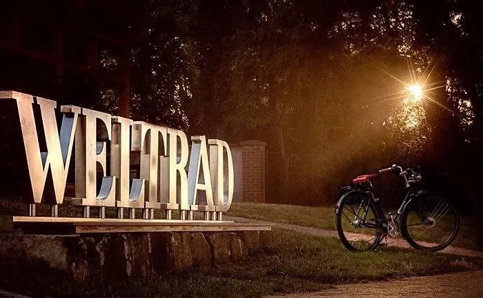 Weltrad Am Fluß Restaurant&quartier Hotel Schönebeck