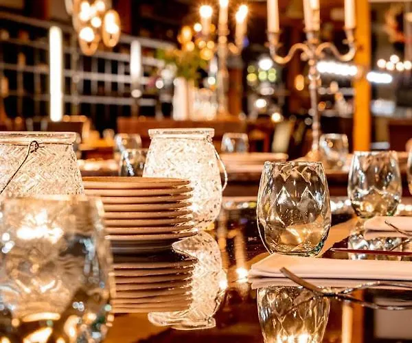 Weltrad Am Fluss Restaurant & Quartier Hotel Schönebeck